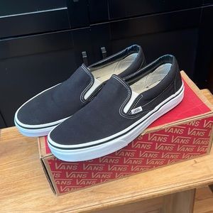 Vans Classic Slip On - Black - Men’s 10.5/Women’s 12